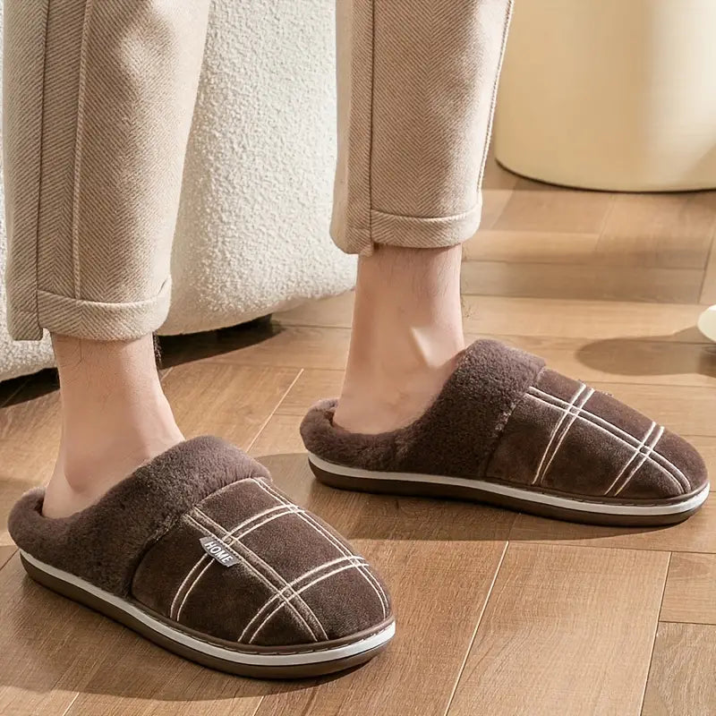 Luxurious Men's Plush Slippers